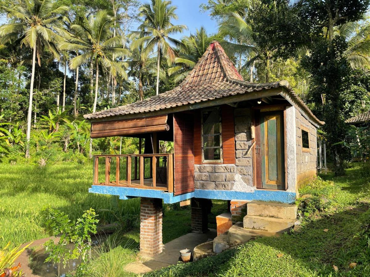 Tepi Sawah Lodge&Retreat Jatiluwih Bagian luar foto